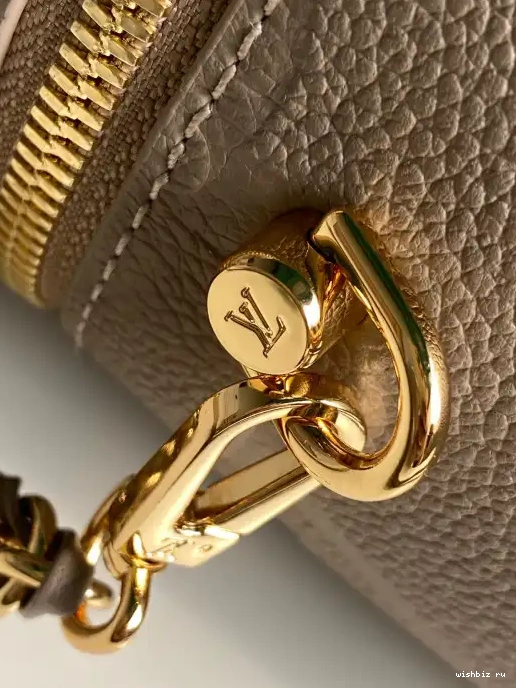 WIS LOUIS VUITTON PM VANITY 0327